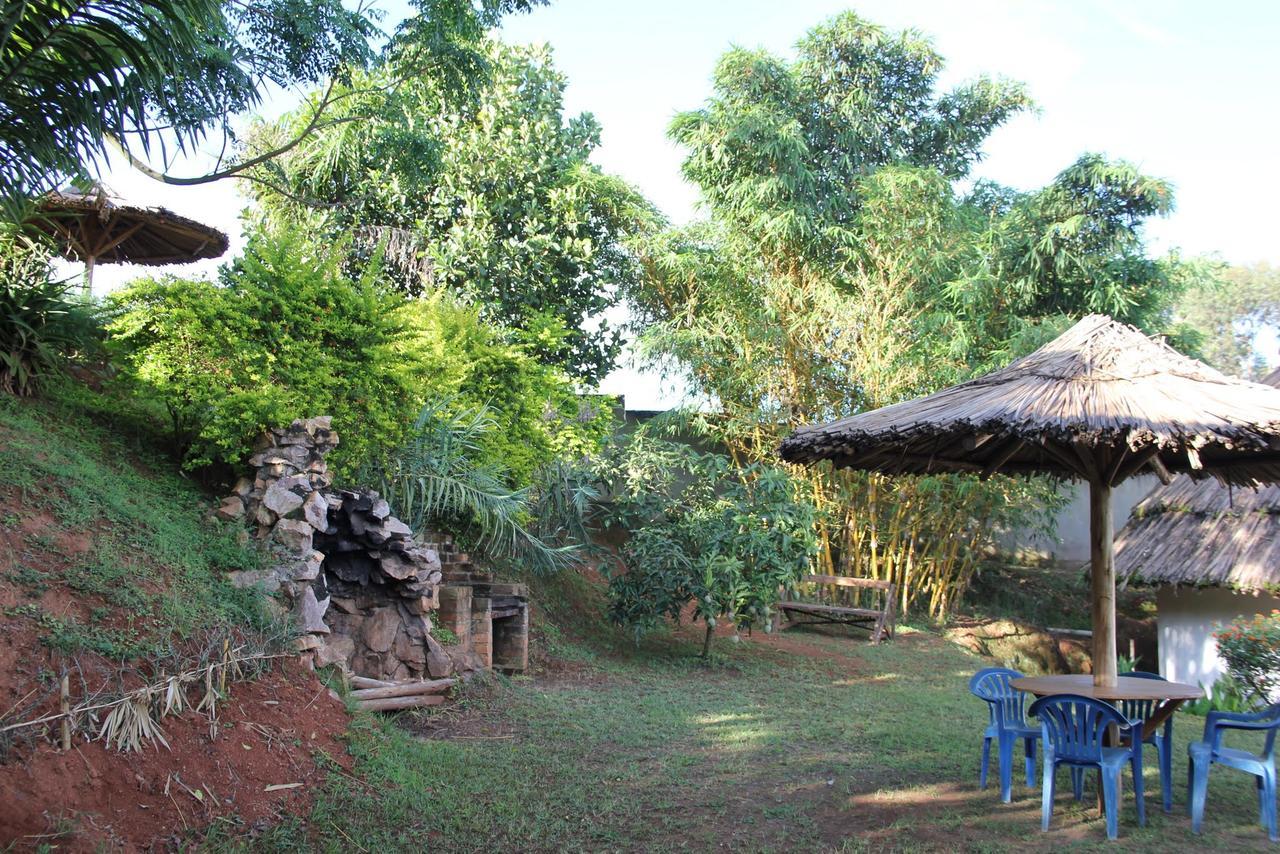 Banda Lodge Masaka Exterior photo